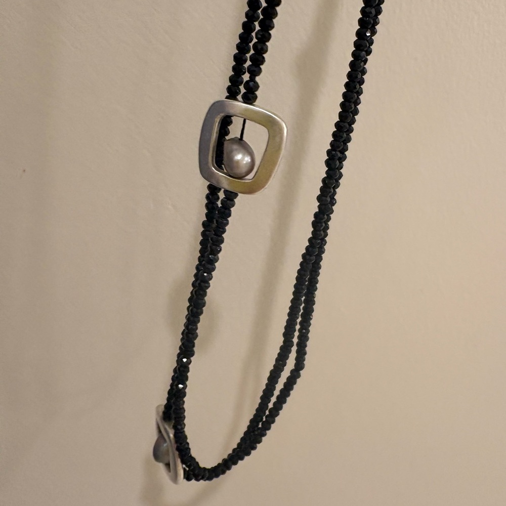 Black Crystal & Freshwater Pearl Long Statement Necklace Silver Accents - Picture 3 of 7